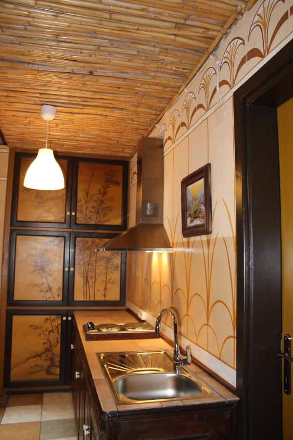 Varias Art House Kallirakhi Exterior photo